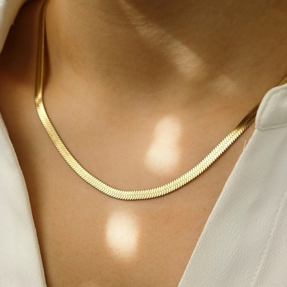 Herringbone Snake Necklace | Gold Plated Stainless Steel
